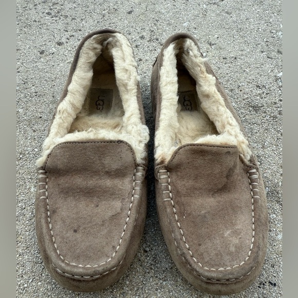 Ugg Ansley Slipper - Picture 1 of 4